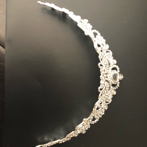 Tiara - Picture 2 of 2